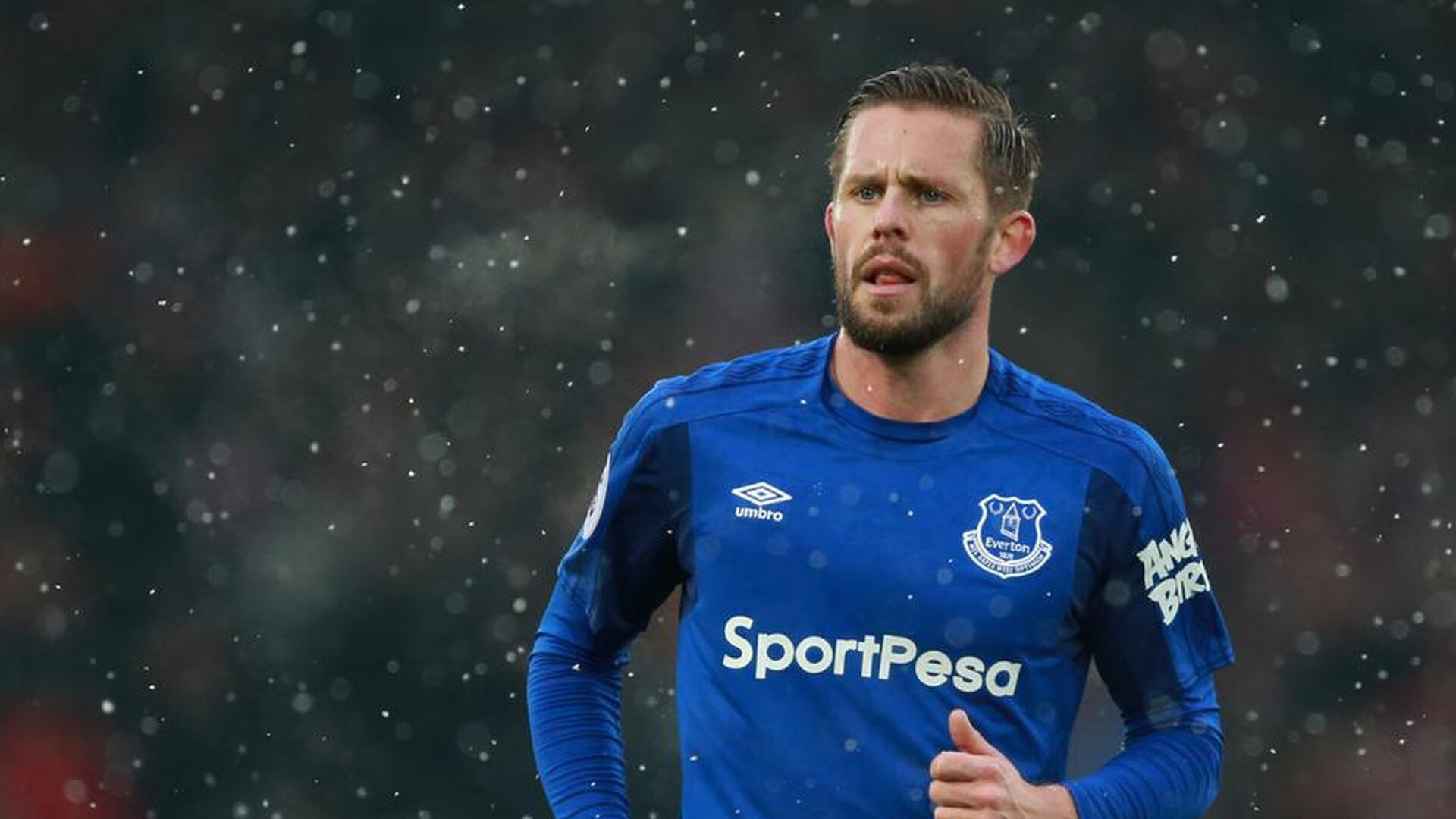 开云官网-武切维奇，那一记绝杀，是战术板上的数学，也是命运里的回响