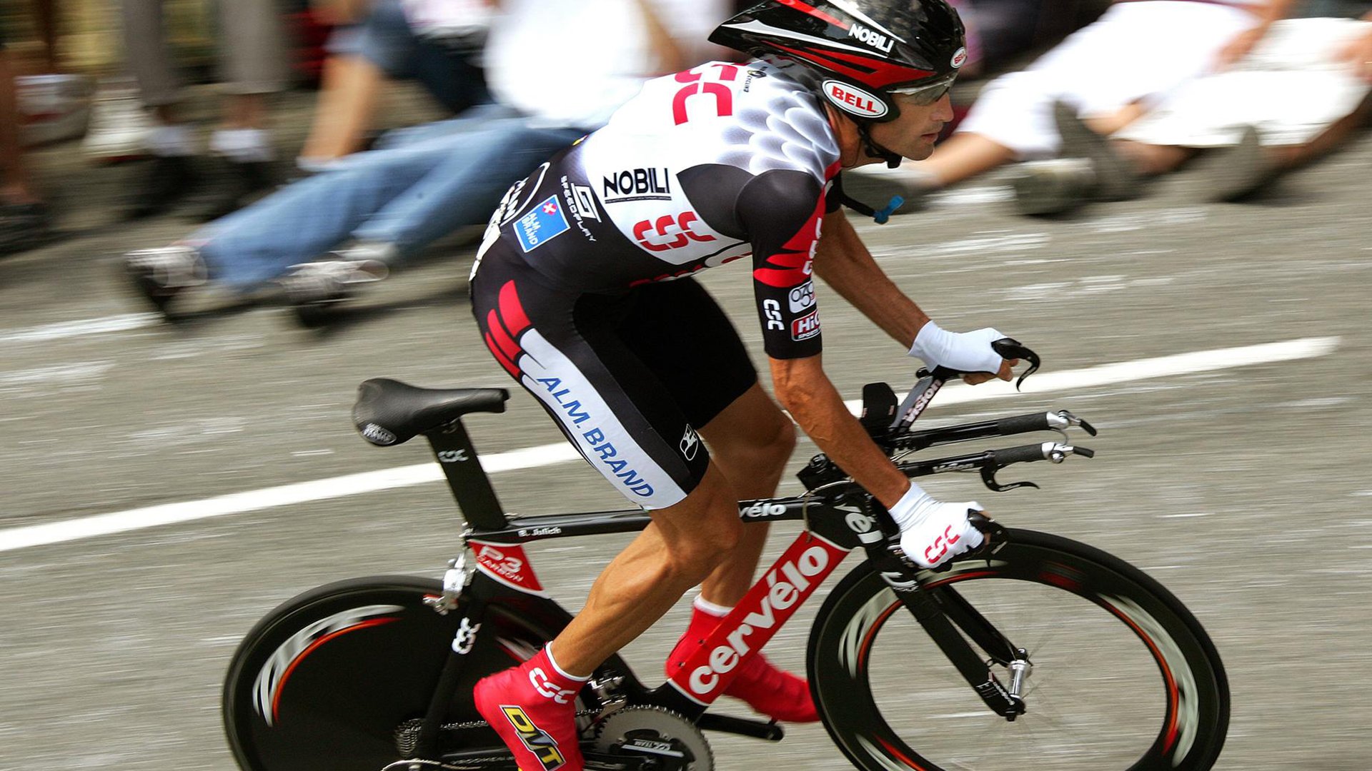 76人对阵上海队，当欧文用防守为比赛按下静音键